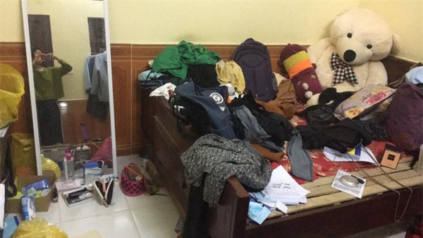 Chàng trai ở bẩn đổ lỗi do