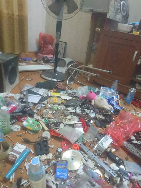 Chàng trai ở bẩn đổ lỗi do