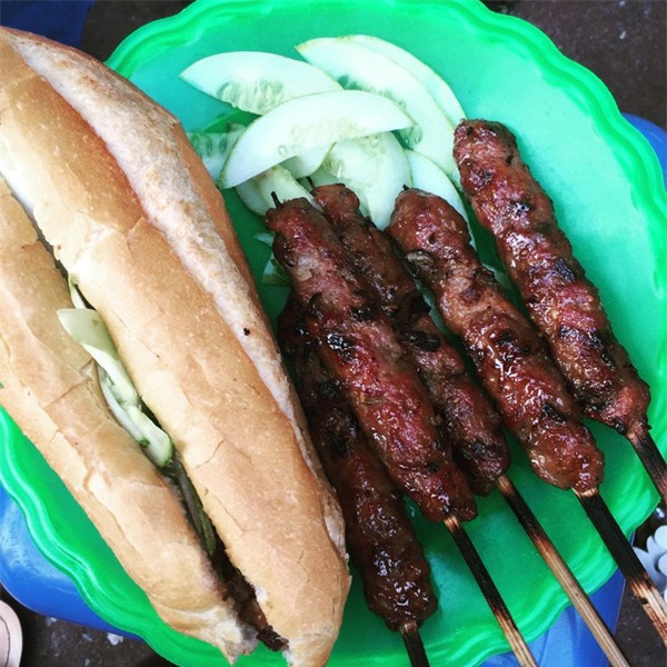 thịt xiên