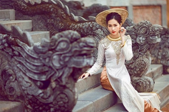 Hoa hậu Đặng Thu Thảo hóa thiếu nữ xưa xinh đẹp đài các 6