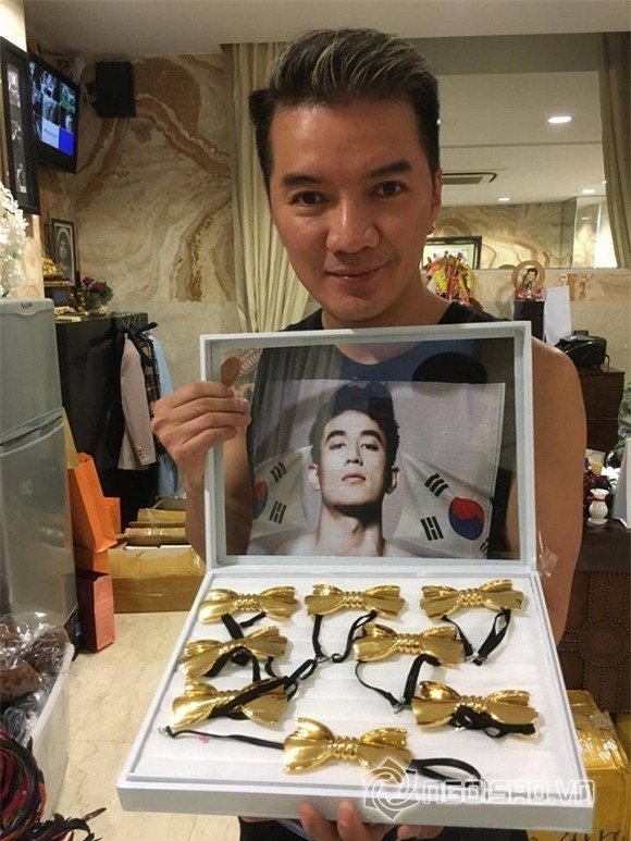 Đàm Vĩnh Hưng khoe của  11