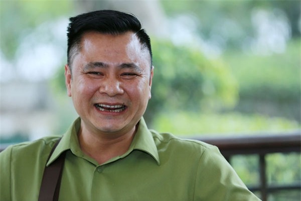 NSND Tự Long dành nhiều tình cảm và chia sẻ cho người bạn đồng nghiệp thân thiết Xuân Bắc.