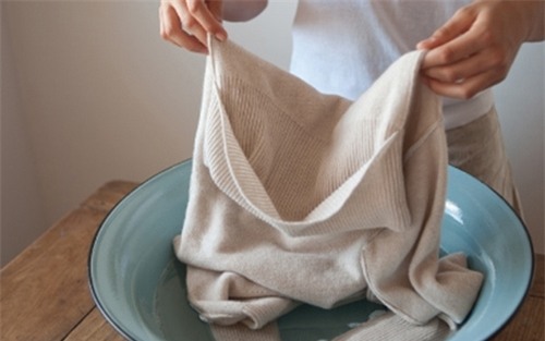 meo-mac-do-trang-blogtamsuvn1