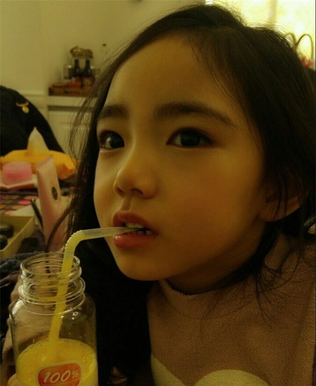 Chân dung cô bé Hàn Quốc xinh đẹp đến mức có thể khiến trái tim bạn tan chảy - Ảnh 19.