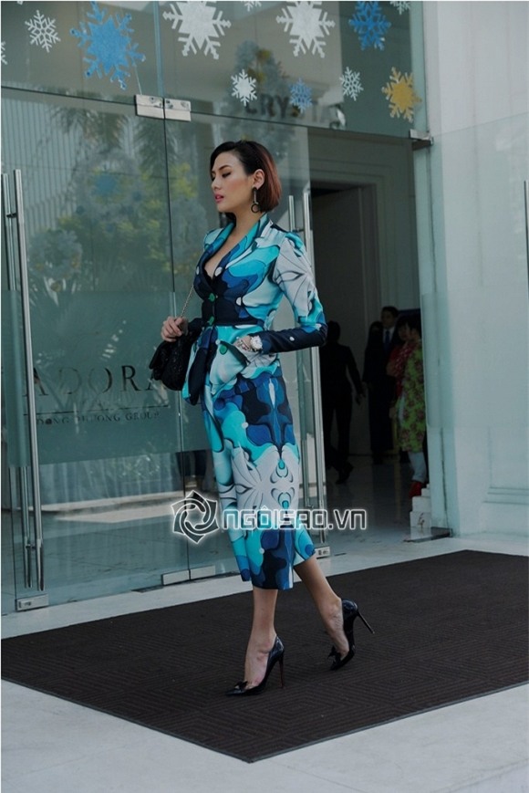 mos5500-ngoisao.vn-w683-h1024 1