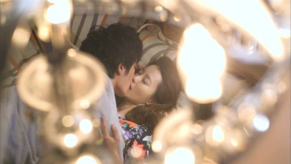 Tự thú của một cô vợ 'hư hỏng' cố tìm cách quyến rũ chồng mình