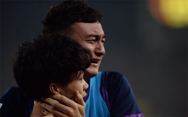 Tại sao Việt Nam, tại sao lại cứ phải như thế?