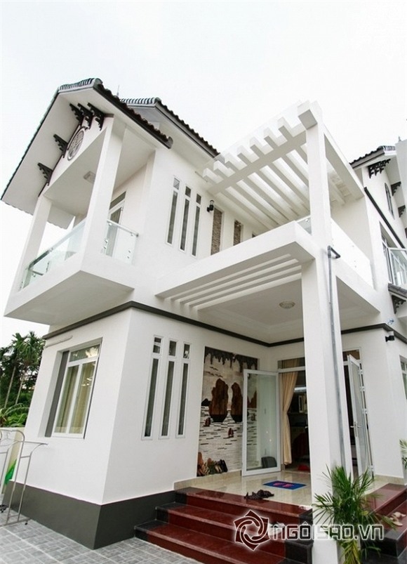 Hoa hậu Phạm Hương 2016 0