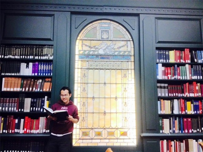 Harvard, bon ruoi sang: 'Co the sinh vien thuc de choi' hinh anh 1