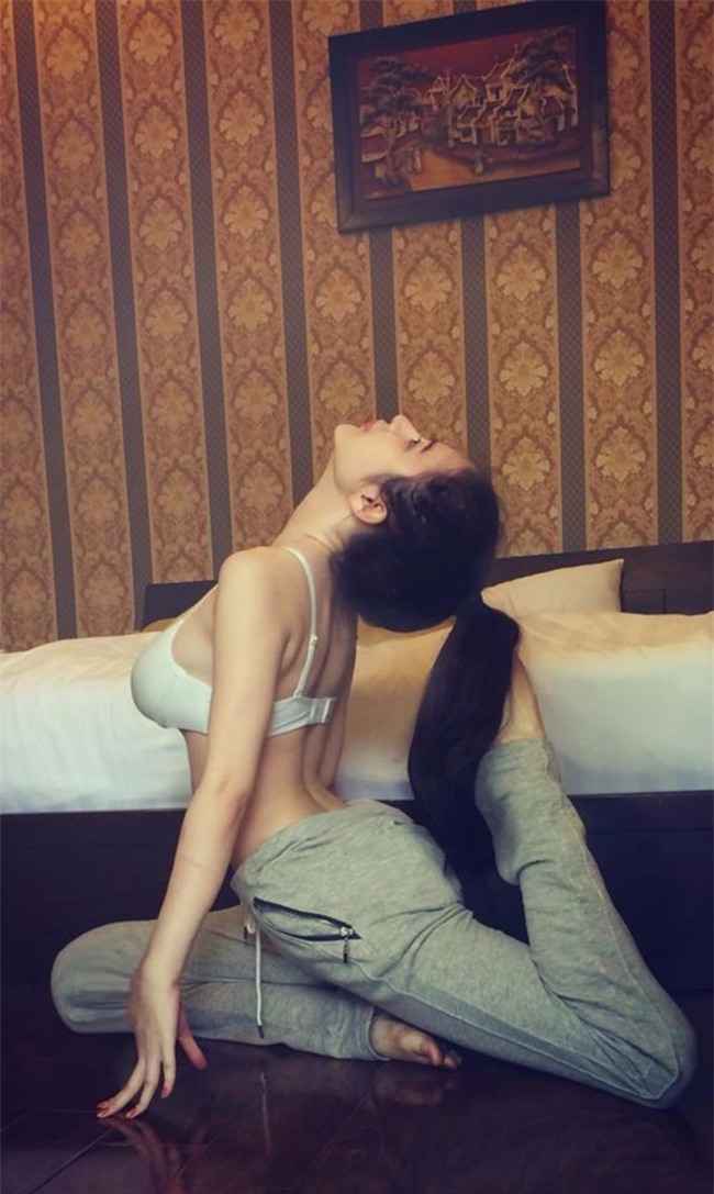 angela phuong trinh nong bong gap boi khi o nha hinh anh 13