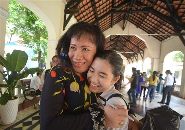 Sắp nghỉ hưu, tôi vẫn không gọi học trò là “con”