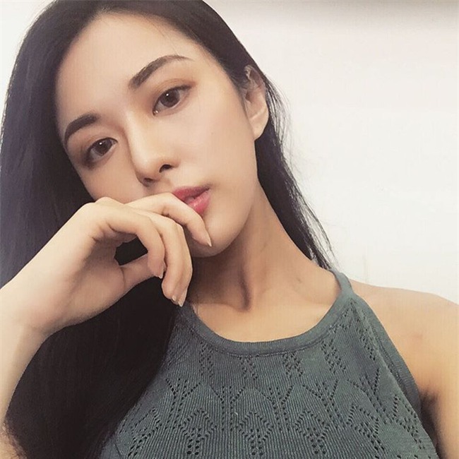 Cư dân mạng truy lùng cô gái ngủ gật mà vẫn xinh như Tây Thi - Ảnh 18.