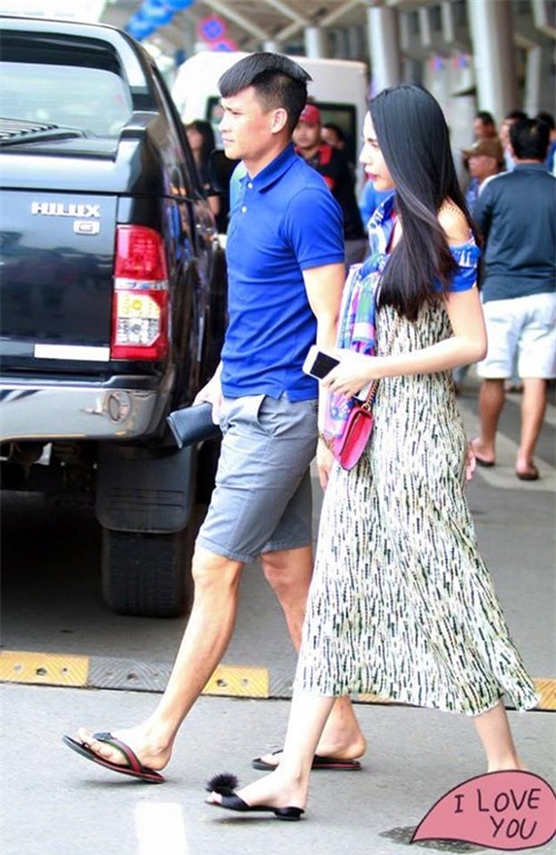 hoang bach tam su xuc dong ve cong vinh gay nhieu chu y - 2