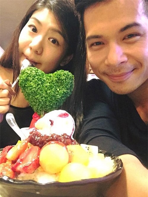 bieu hien la cua truong the vinh khi ban gai cu bat ngo len xe hoa hinh anh 1