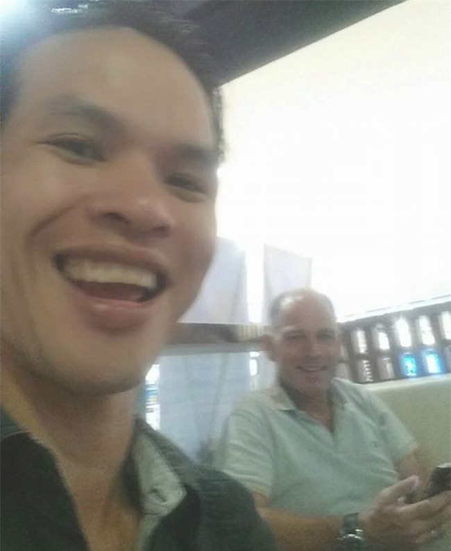 Nghi can hanh ha tre Campuchia sa nga sau khi di nuoc ngoai hinh anh 1