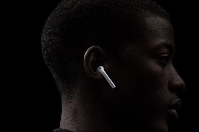 Vì sao Apple hoãn ra mắt tai nghe không dây AirPods?