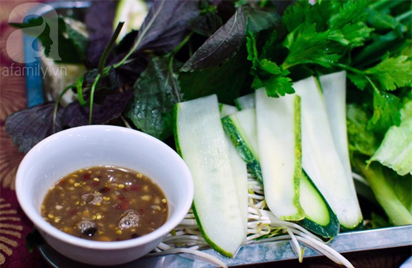 bánh tráng cuốn thịt heo