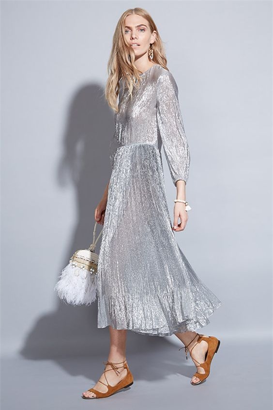 trang phục mùa lễ hội