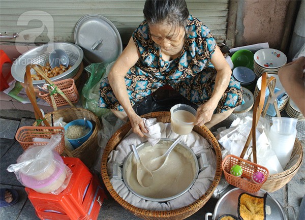 cháo sườn hàng bồ