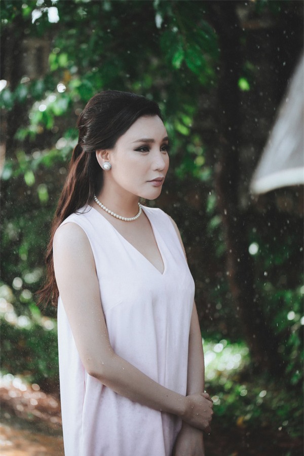 hồ quỳnh hương