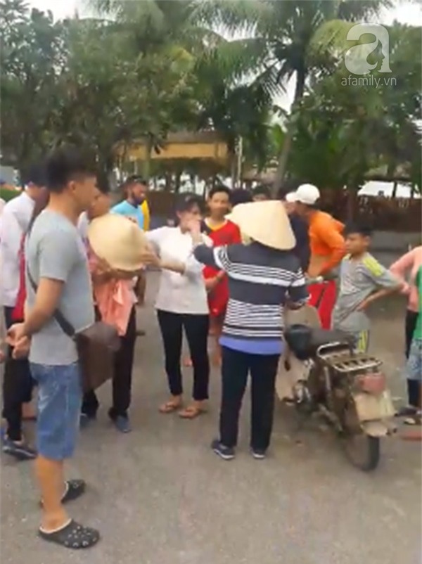 bé bỏ rơi