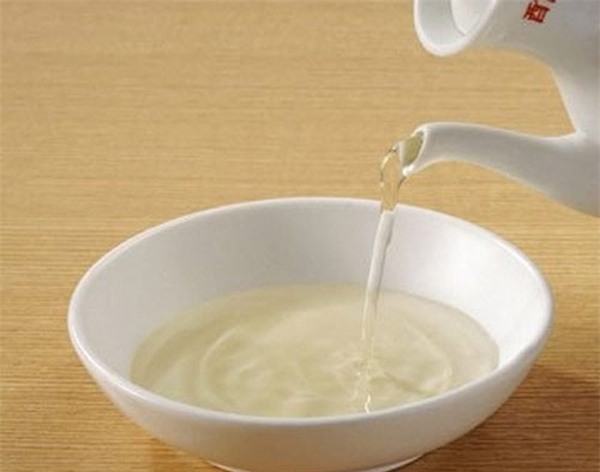 nhận biết giấm sạch