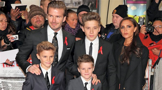 Liên tục lăng xê các con vào showbiz, Vic đang biến nhà Beckham thành gia đình Kardashian nước Anh? - Ảnh 1.