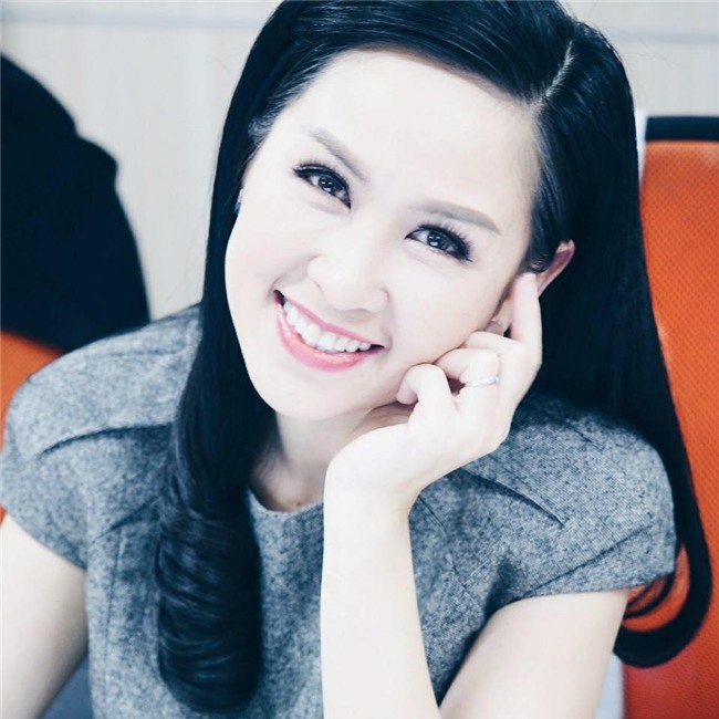 khan gia "buon hut" khi btv thuy hang roi thoi su 19h cua vtv1 sau van anh - 3