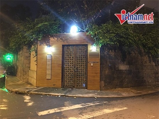 Tin mới nhất về mẹ Đàm Vĩnh Hưng giữa bão scandal