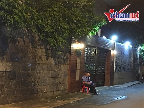 Tin mới nhất về mẹ Đàm Vĩnh Hưng giữa bão scandal