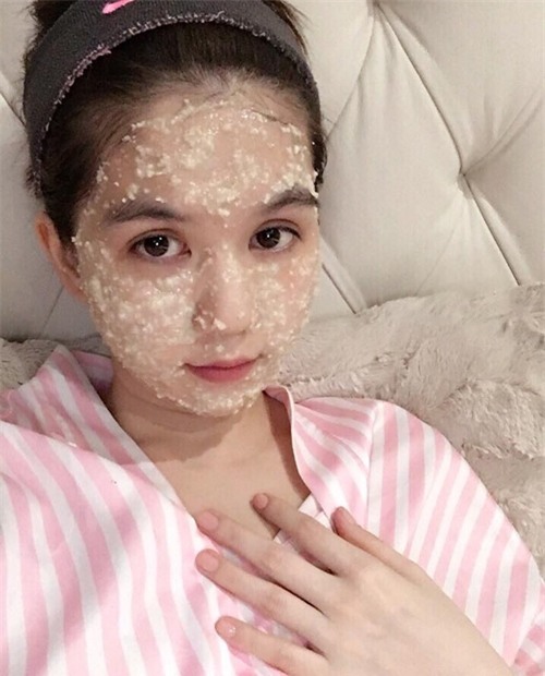 ngoc-trinh-trang-da-blogtamsuvn4