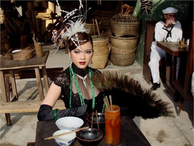 then thung voi canh goi cam nhat cua ly nha ky tren man anh hinh anh 4