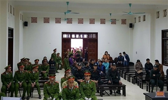 Trực tiếp: Phiên tòa xét xử vụ thảm sát 4 bà cháu ở Quảng Ninh