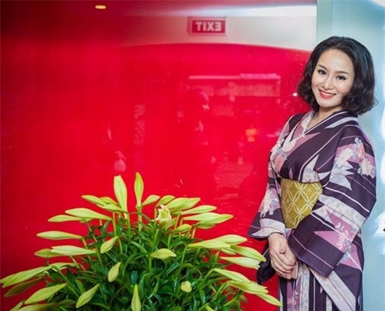 Ca sĩ Thu Phượng nuôi con một mình và nỗi sợ bị câm