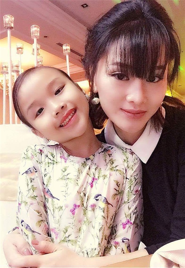 Ca sĩ Thu Phượng nuôi con một mình và nỗi sợ bị câm