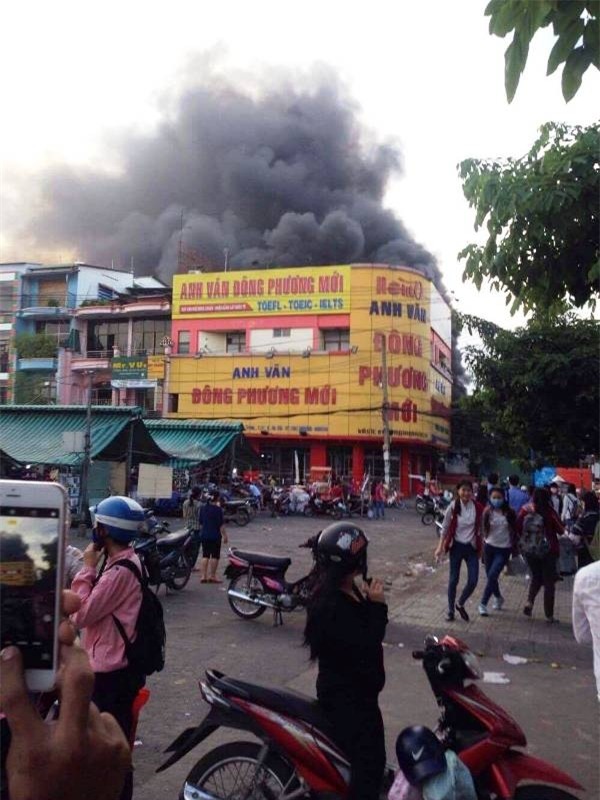 he lo nguyen nhan vu chay cay xang o sai gon hinh anh 1