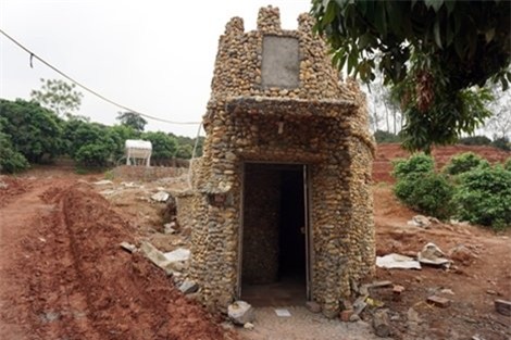 Chuyện 'gã khùng' đào hầm ủ rượu xuyên núi ở Bắc Giang