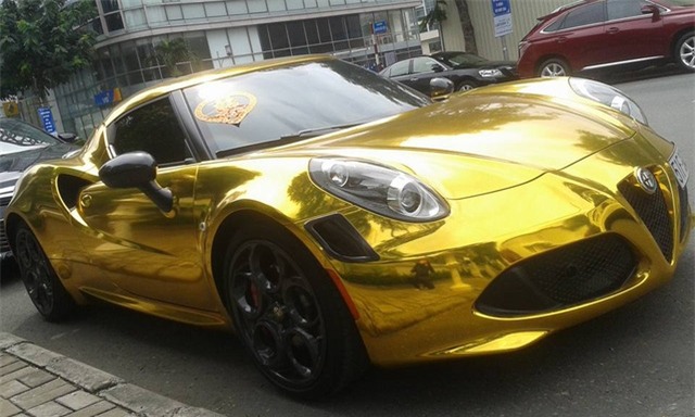 Dàn siêu xe và xe thể thao tiển tỷ rước dâu tại Sài thành - Ảnh 11.