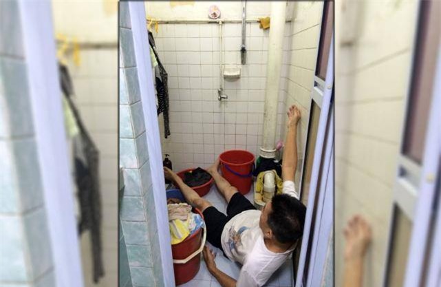 Nữ blogger xinh đẹp tử vong khi đi du lịch chỉ vì tai nạn phòng tắm mà ai cũng có thể gặp - Ảnh 4.