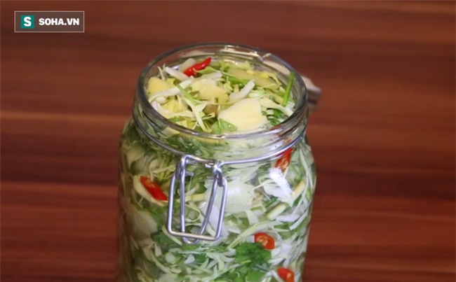 Món ăn chua chua khỏe xương và ngăn ngừa ung thư thường xuyên có trên mâm cơm người Việt - Ảnh 1.