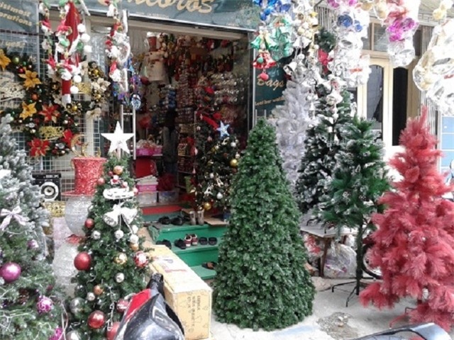 nhung mon do trang tri bac trieu dip noel hinh anh 1