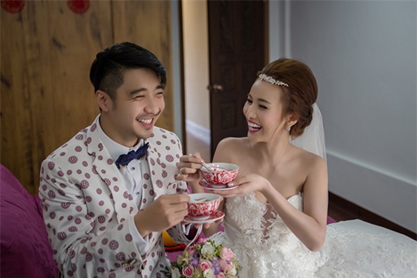 Cô dâu Việt chi gần 2 tỷ đồng bao trọn thủy cung lớn nhất thế giới làm đám cưới - Ảnh 6.