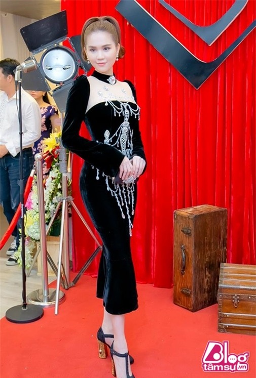 ba-noi-ngoc-trinh-hoang-kieu-blogtamsuvn10