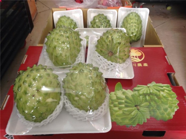 Hoa quả đắt nhất thế giới: Nhà giàu Việt không tiếc tiền ăn sang