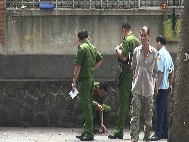 Nam thanh niên dùng dao đâm bạn gái rồi tự sát ở trung tâm Sài Gòn - Ảnh 3.