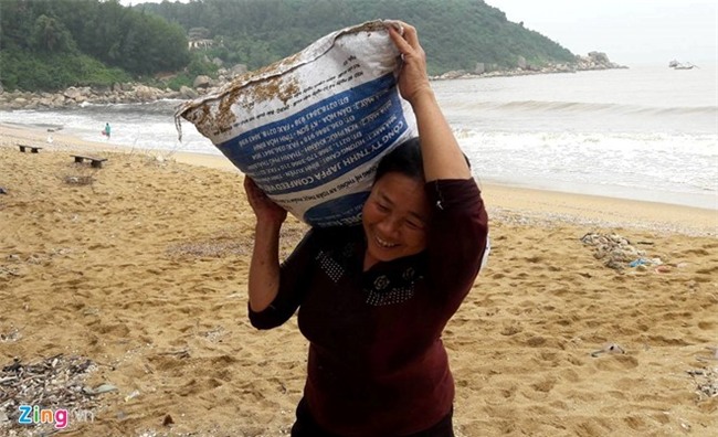 Nguoi dan do xo vot hang chuc tan so long hinh anh 2