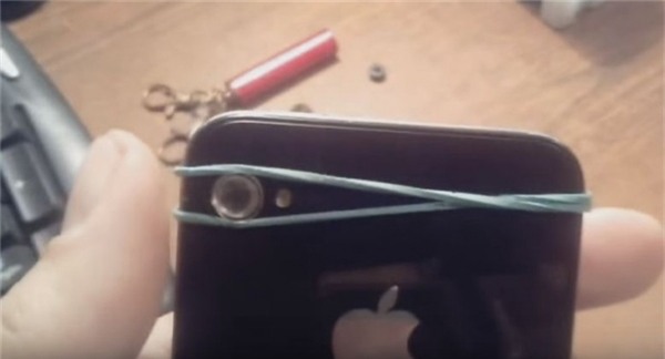 Điện thoại thông minh cũngcó thể trở thành kính hiển vi nữa đấy.