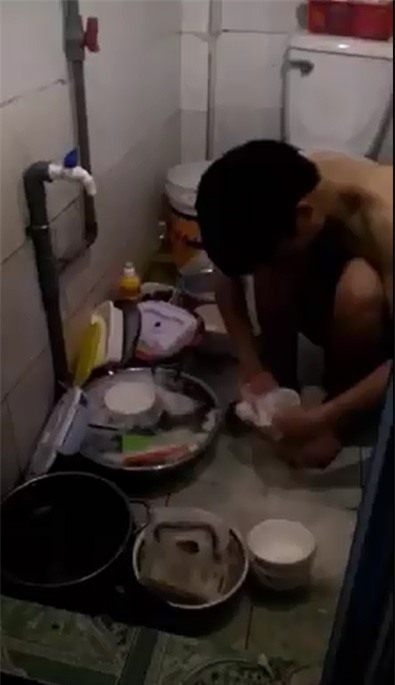 Nửa đêm người chồng đã làm một việc khiến chị em phụ nữ dậy sóng - Ảnh 2.