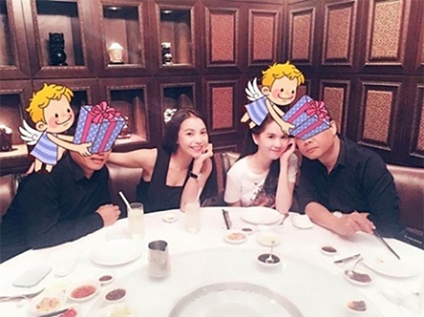 Đi ăn cùng bạn bè cũng không dám công khai khoe lên trang cá nhân.