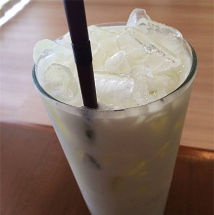 thực phẩm gây mụn 1